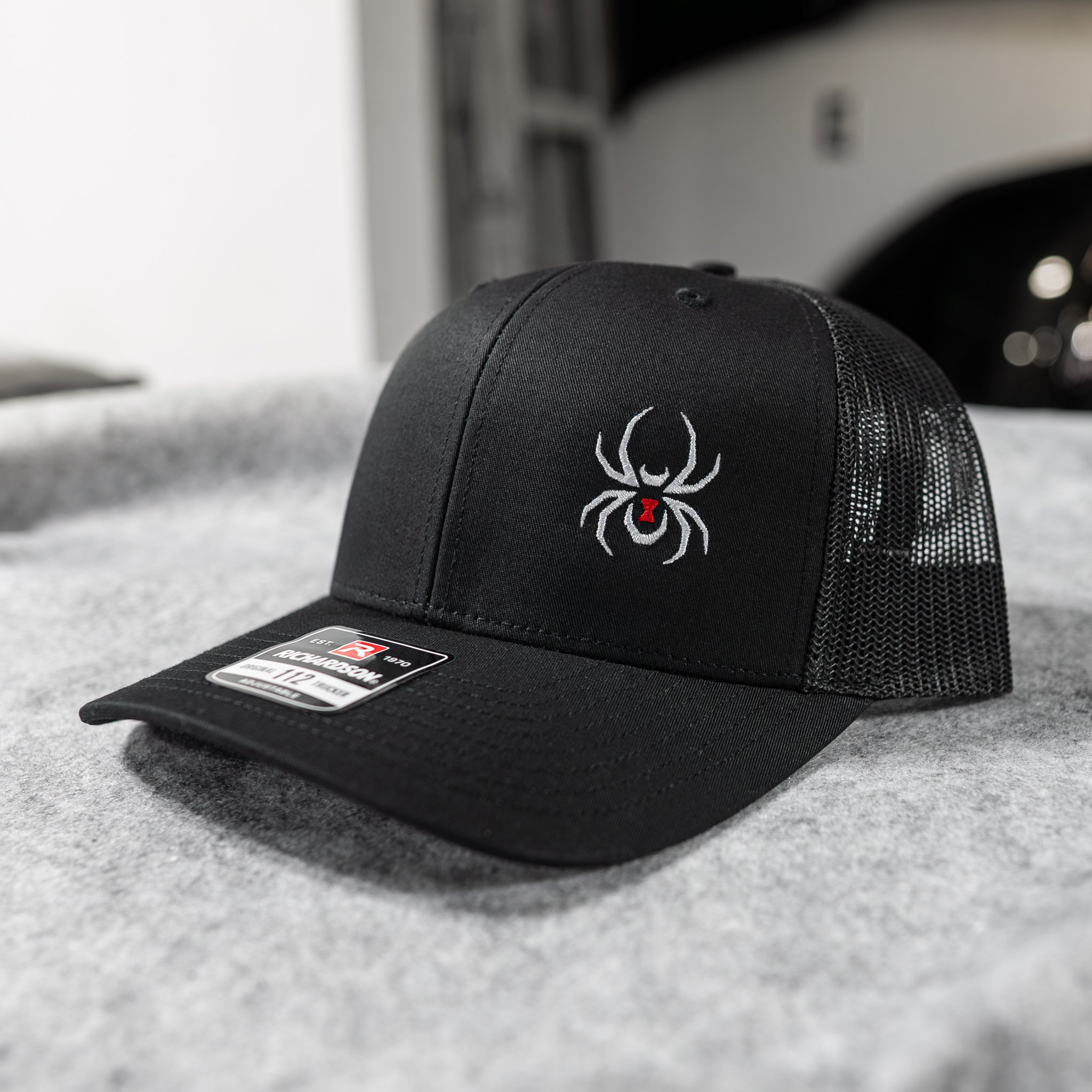 BW+Hat+112_Photo_Stitch-1.jpg?